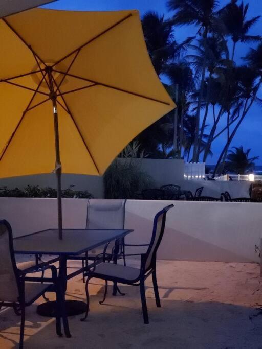 1St Level Unit Steps To Beach- Cold Air Conditioner At Poza Del Mar Luquillo Bagian luar foto