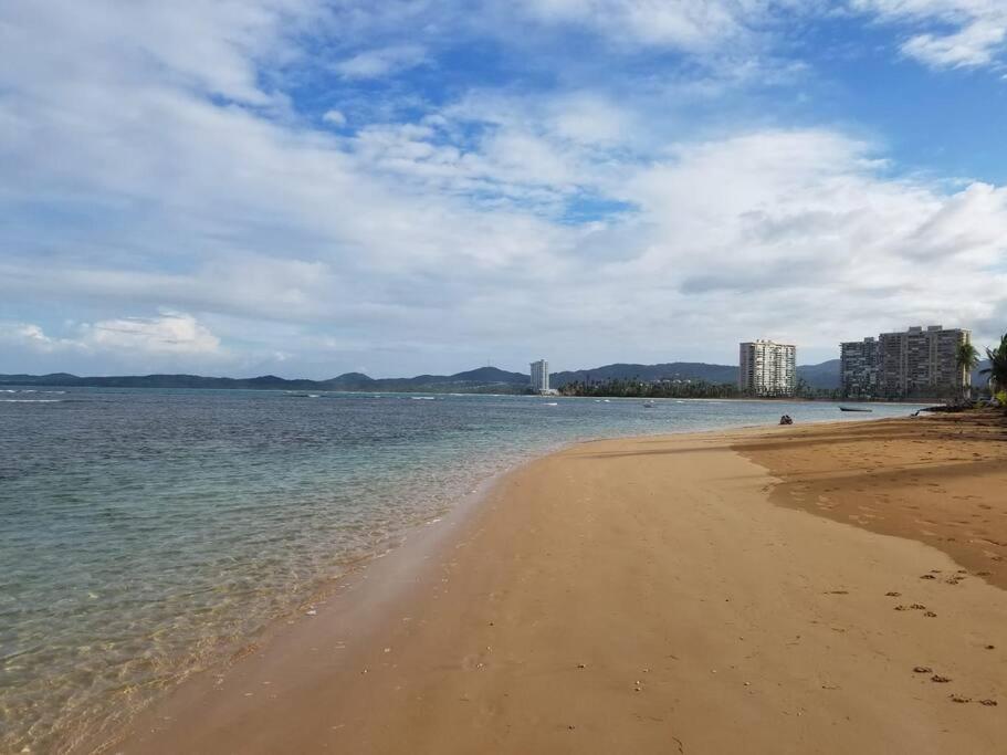 1St Level Unit Steps To Beach- Cold Air Conditioner At Poza Del Mar Luquillo Bagian luar foto